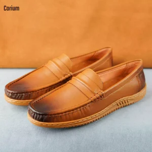 Corium Men's Soft Leather Moccasin Loafer (CRM 69)